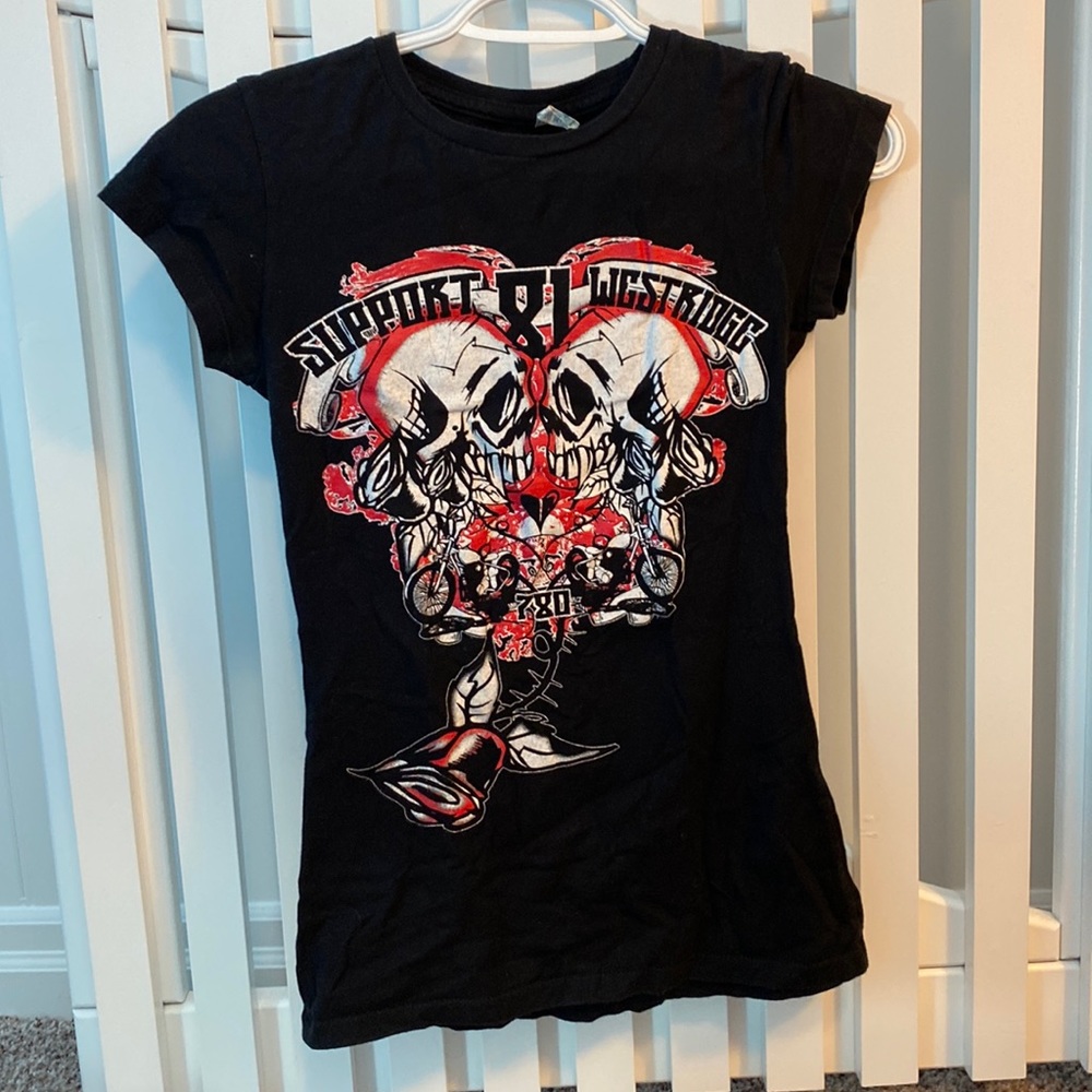 Women’s t shirt